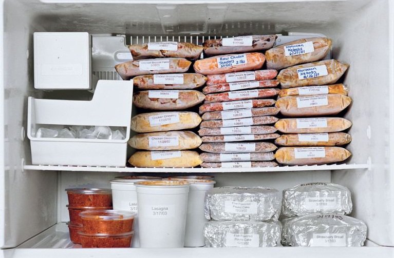 Bảo quản thịt, cá, tôm trên ngăn đá tủ lạnh