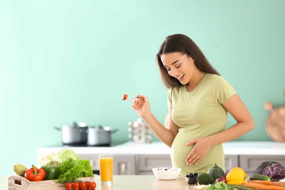 Chế độ ăn uống bổ sung dinh dưỡng cho mẹ bầu 3 tháng đầu thai kỳ