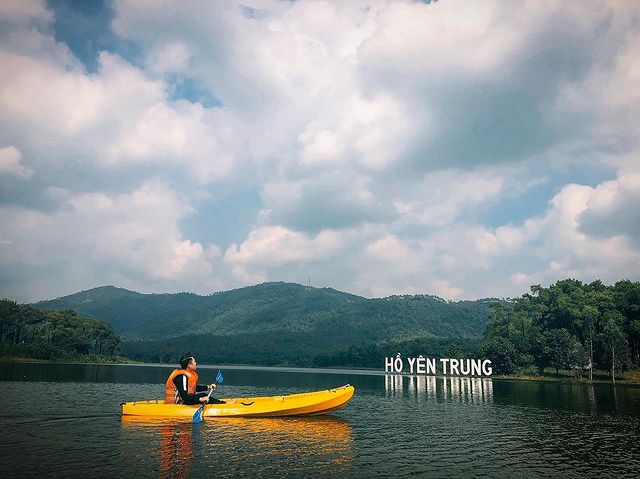 Hồ Yên Trung nét đẹp tự nhiên tạo hóa ban tặng