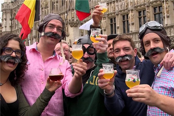 Tìm hiểu nét độc đáo trong văn hóa uống bia ở nước Bỉ