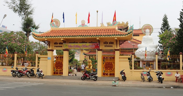 Chùa Viên Minh nằm ở đường Nguyễn Đình Chiểu